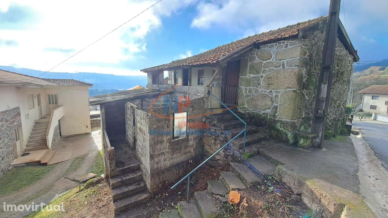 Moradia em S. Faustino, Guimarães - Grande imagem: 2/7