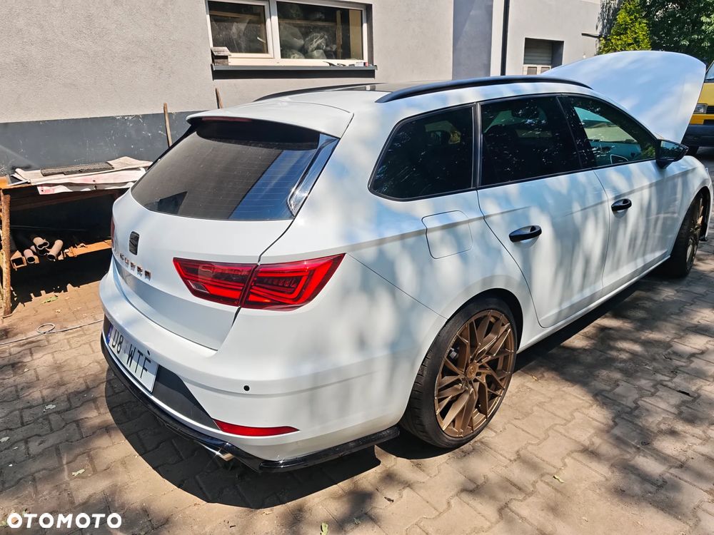 Seat Leon 2.0 TSI Cupra S&S DSG - 3