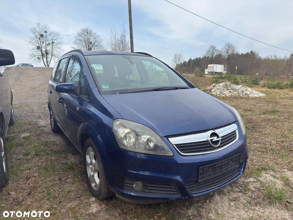 Opel Zafira - 1