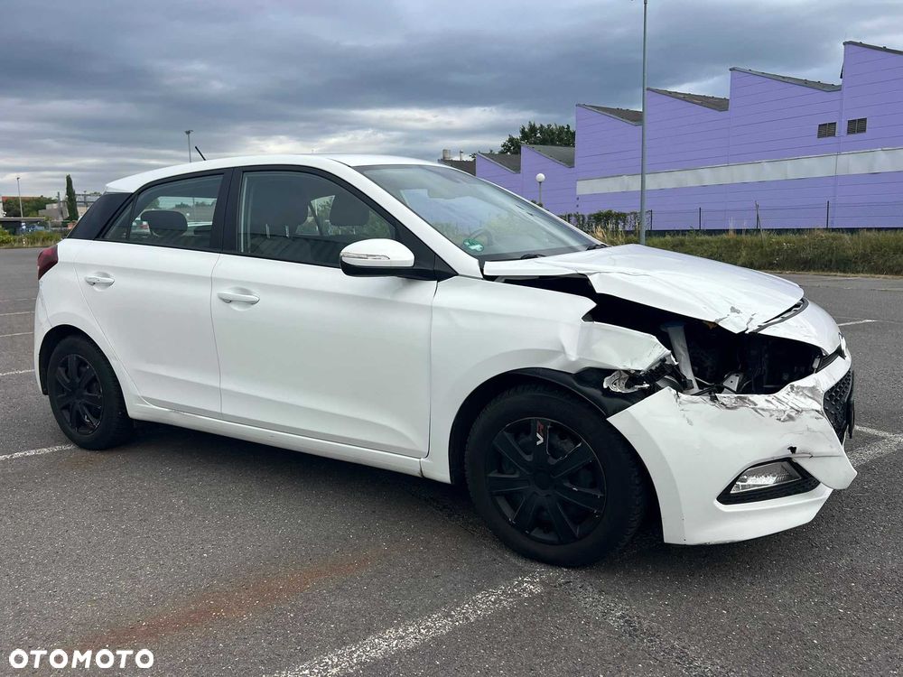 Hyundai i20 - 3