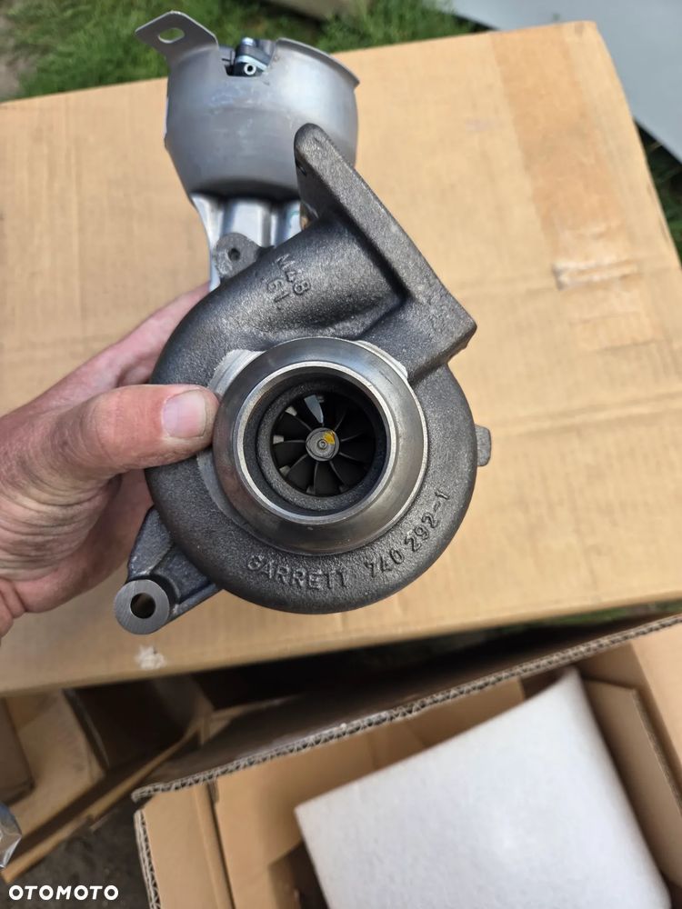 Turbosprężarka turbina Citroën Peugeot 2.0 HDi 0375K8 0375K9 9682778680 GT1749V 756047-5 Turbo Turbolader Turbocharger - 8