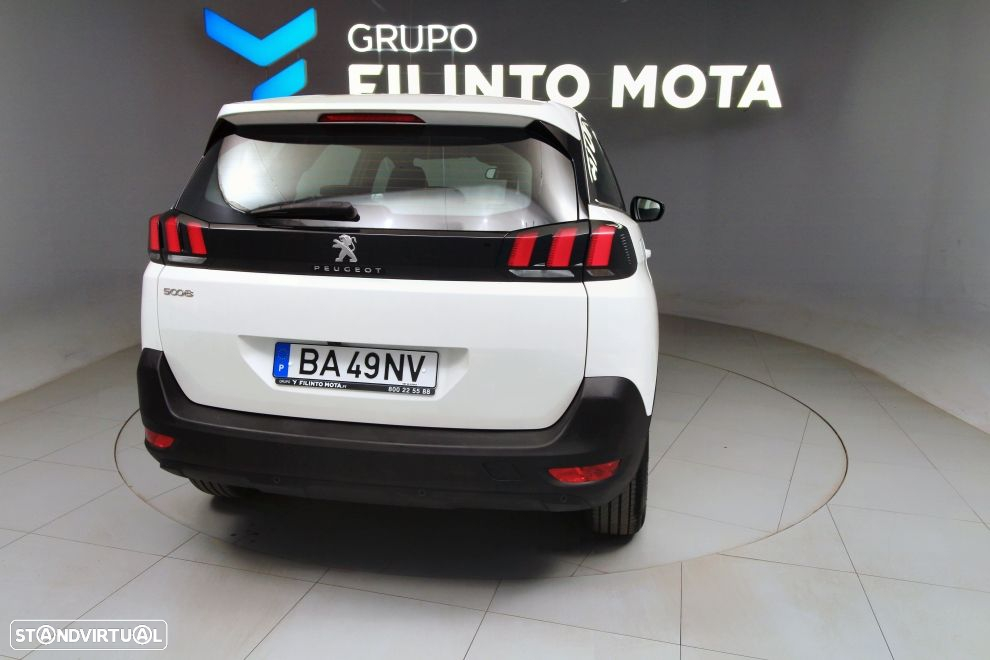 Peugeot 5008 1.2 PureTech Active Pack - 3