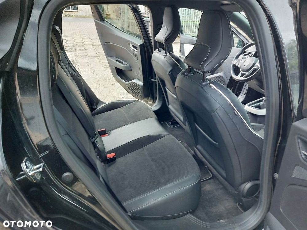 Renault Clio - 12
