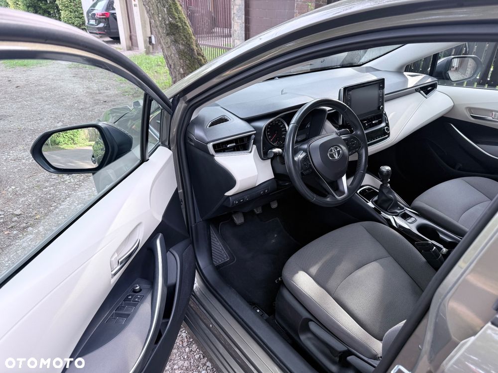 Toyota Corolla 1.6 Comfort - 5
