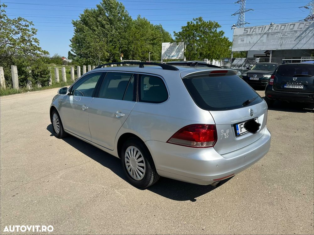 Volkswagen Golf - 4