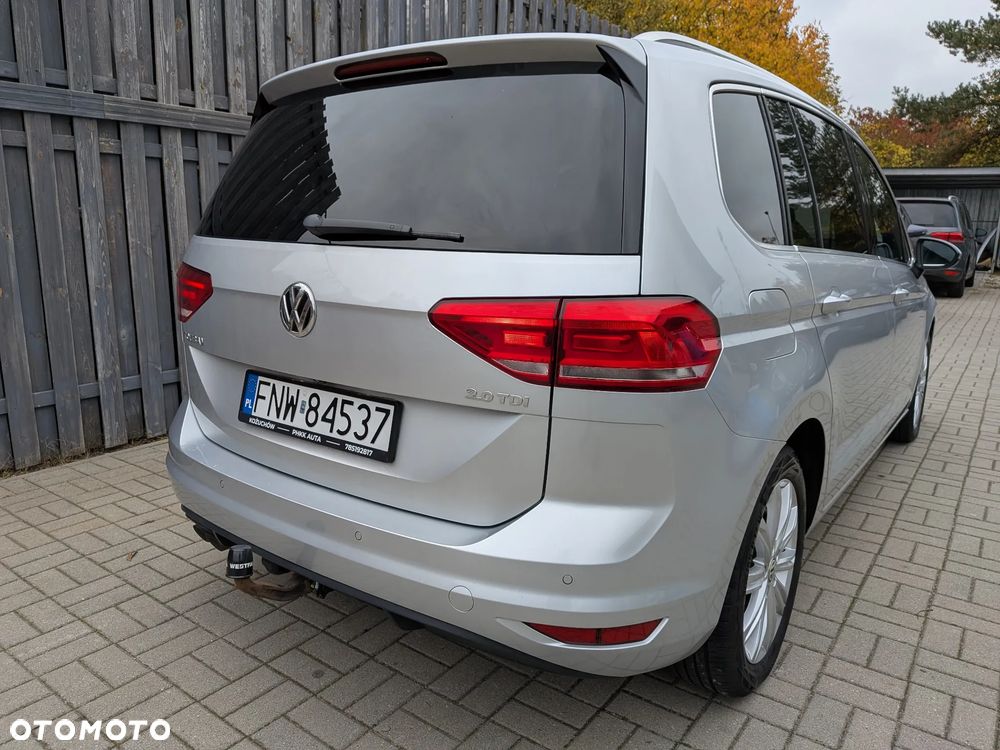 Volkswagen Touran - 6
