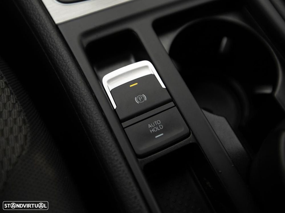 VW Golf Variant 1.6 TDi GPS Edition - 19