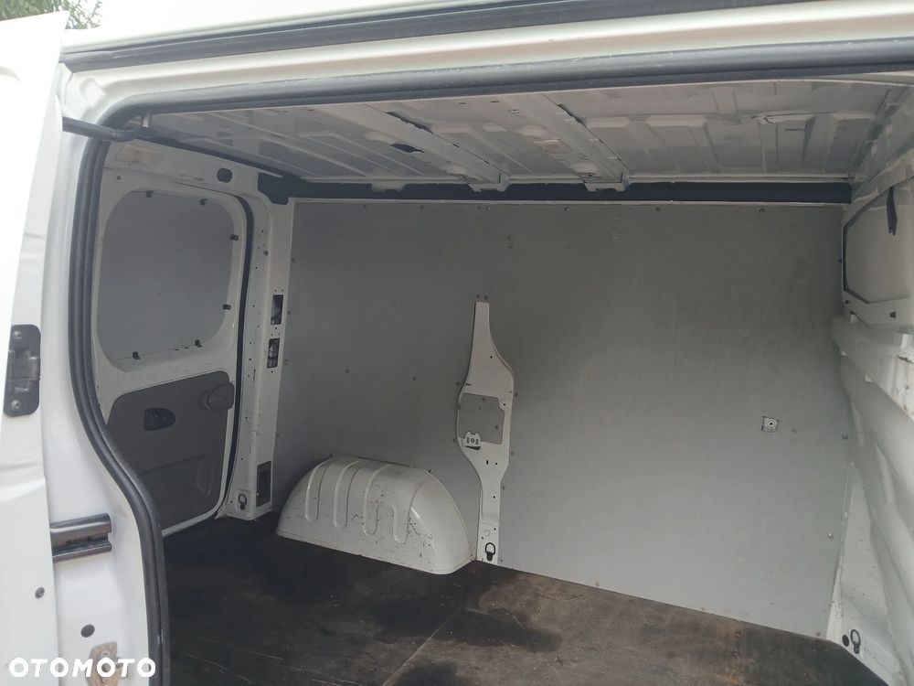 Renault TRAFIC - 7