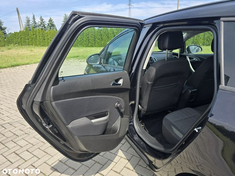 Opel Astra - 17