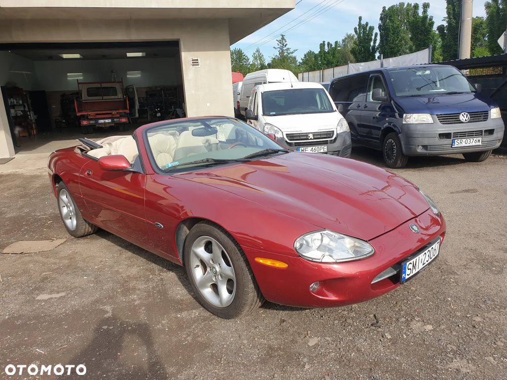 Jaguar XK Cabrio - 5