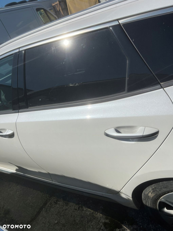 KIA OPTIMA IV KOMBI HYBRID 17-19 DRZWI LEWE TYŁ TYLNE KOLOR SWP