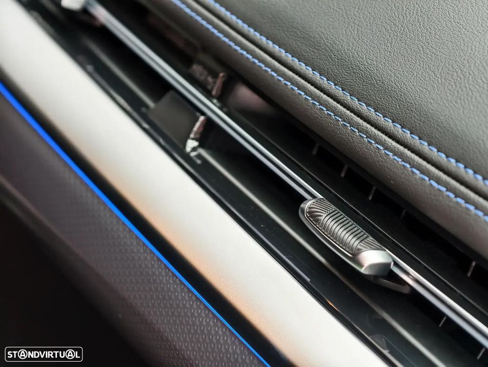 BMW iX1 xDrive30 Pack Desportivo M - 27