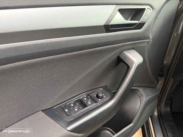 VW T-Roc 1.0 TSI Life - 15