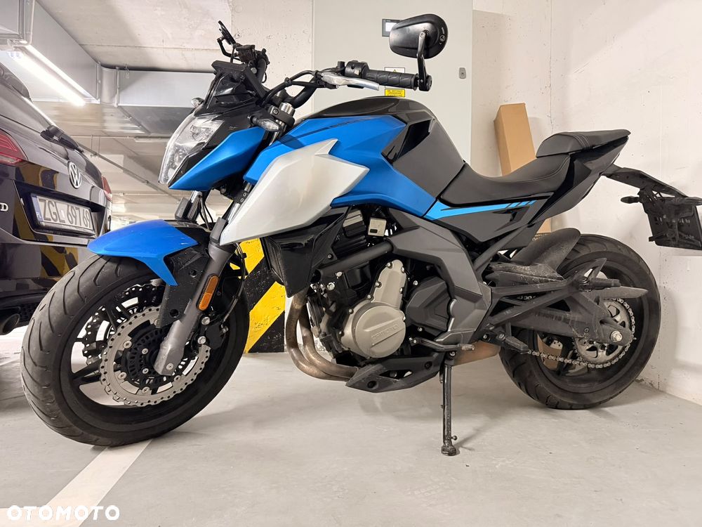 CFMoto 650 MT - 2