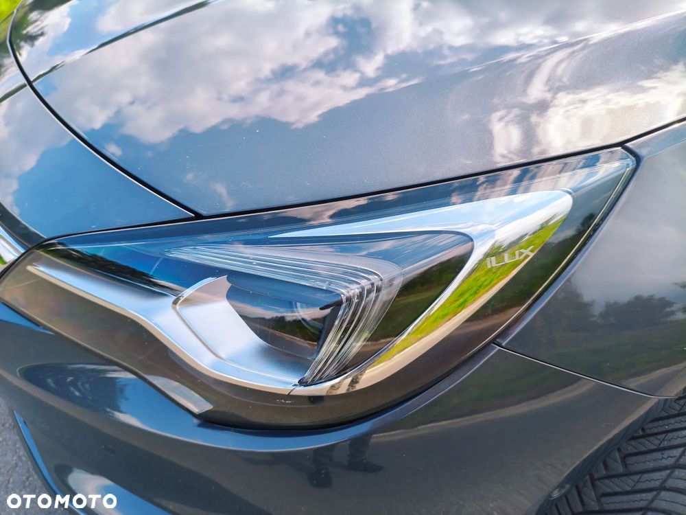 Opel Astra 1.4 T Elite - 21