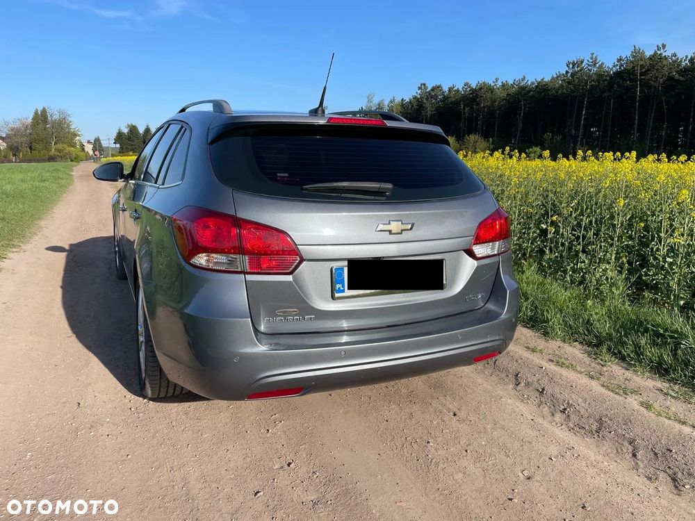 Chevrolet Cruze 1.4 T LT - 10