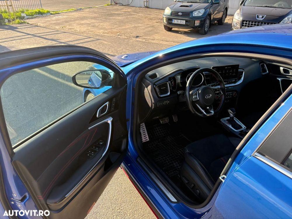 Kia Ceed 1.6 T-GDI 7DCT GT - 16