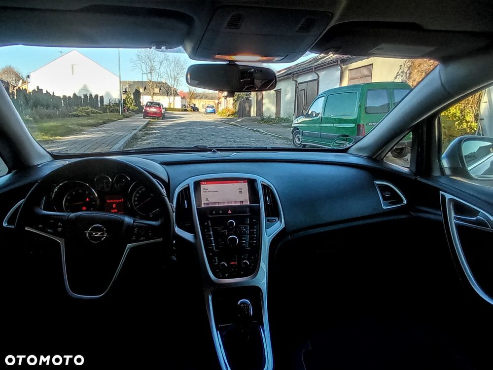 Opel Astra - 26