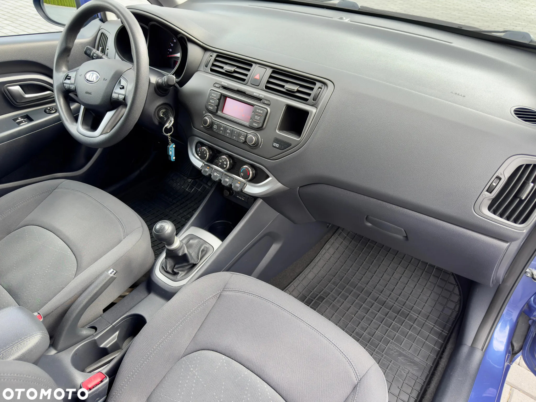 Kia Rio 1.2 L - 29