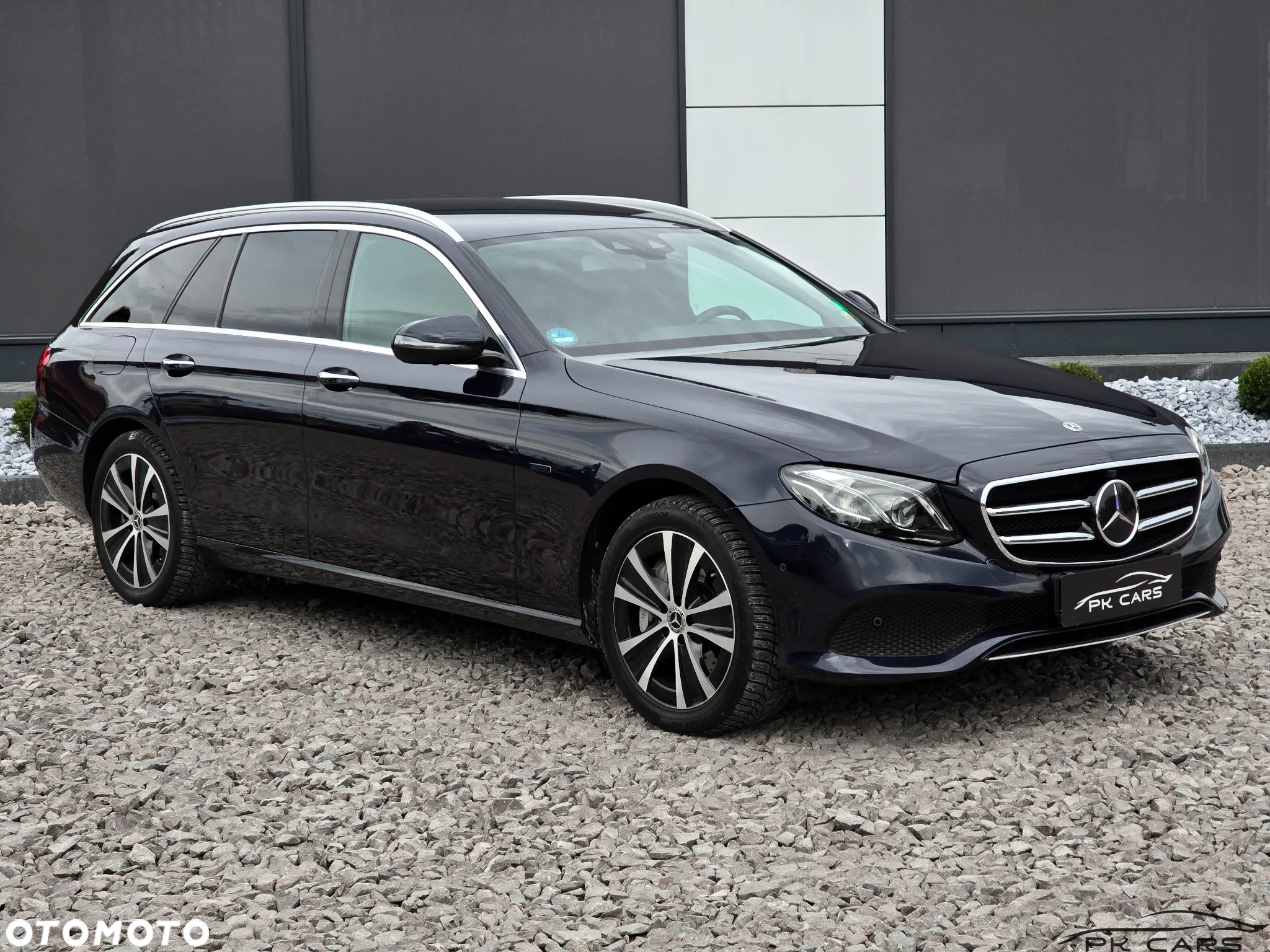 Mercedes-Benz Klasa E - 9
