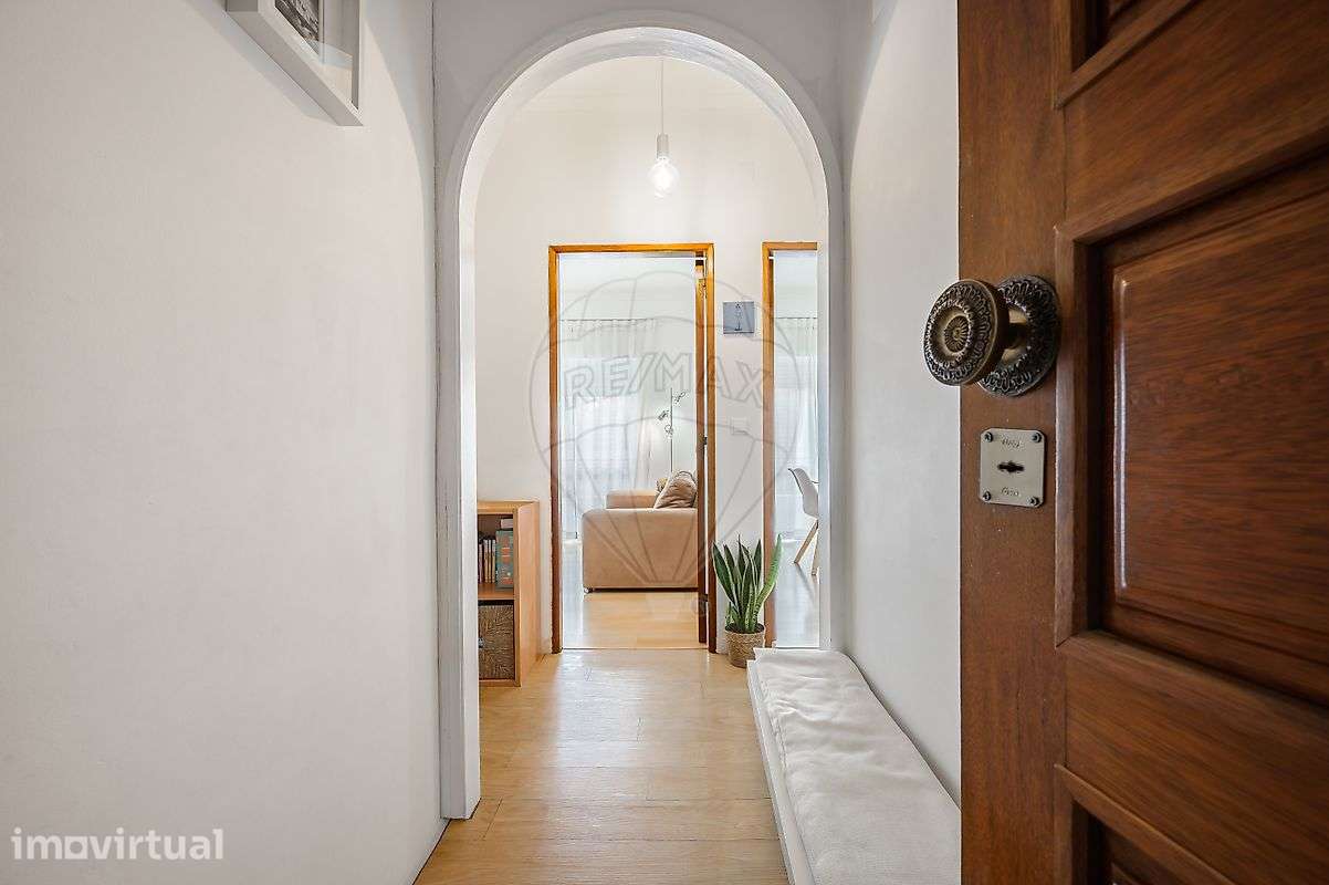Apartamento T2 para arrendamento - Grande imagem: 2/18