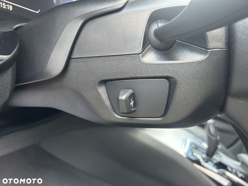 BMW Seria 5 520d Sport Line - 15