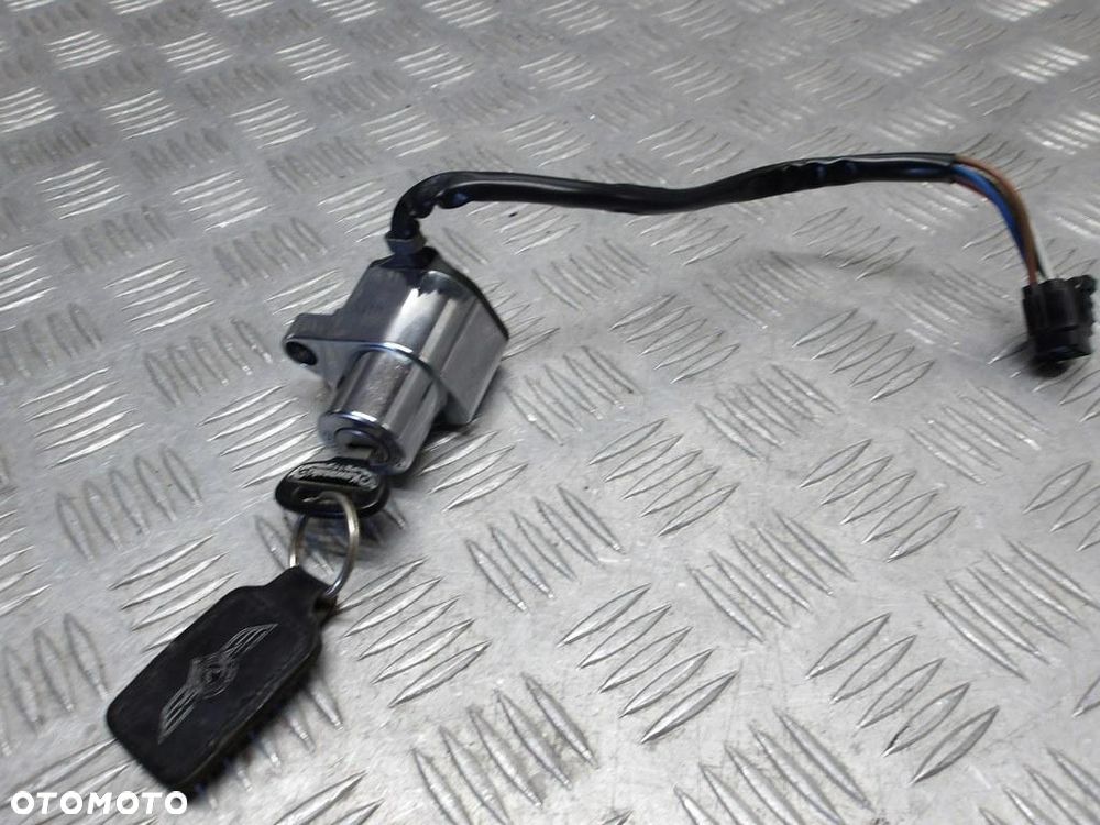 Stacyjka zapłonu z kluczykiem KAWASAKI VN 1500 VULCAN NOMAD 2001-2004  PN: 27005-1256 - 1