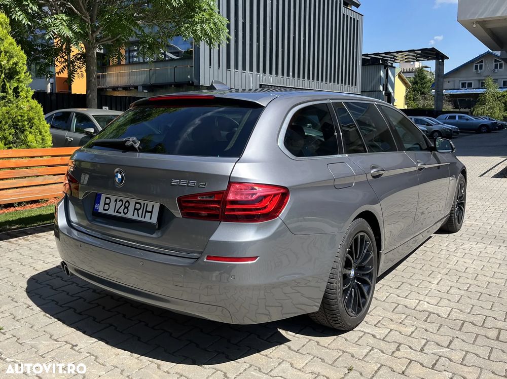 BMW Seria 5 525d xDrive Aut. Luxury Line - 29