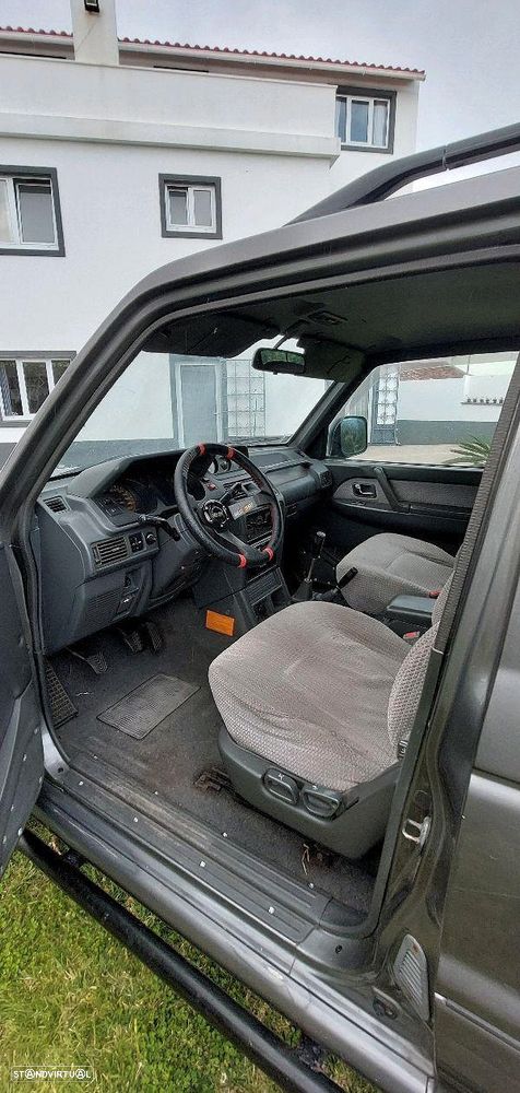 Mitsubishi Pajero 2.8 TD GLS - 2