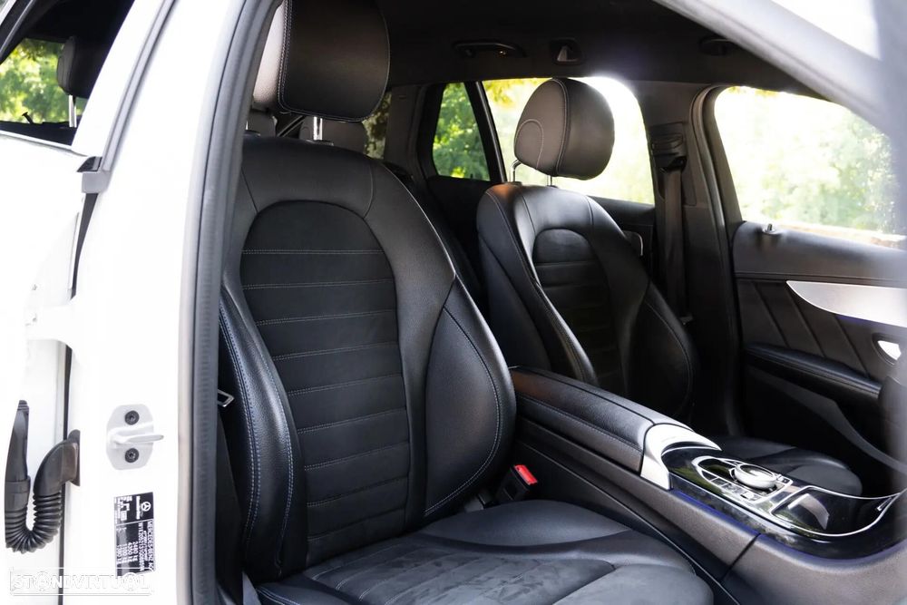 Mercedes-Benz C 300 de AMG Line - 9
