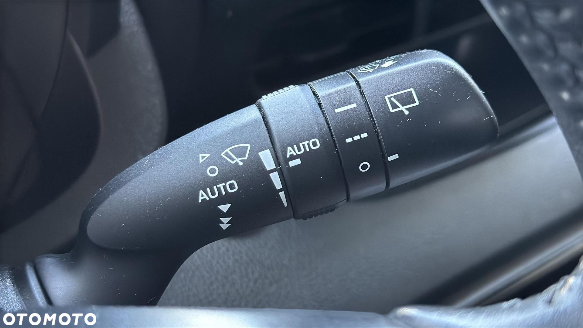 Toyota Yaris Hybrid 1.5 Comfort - 29