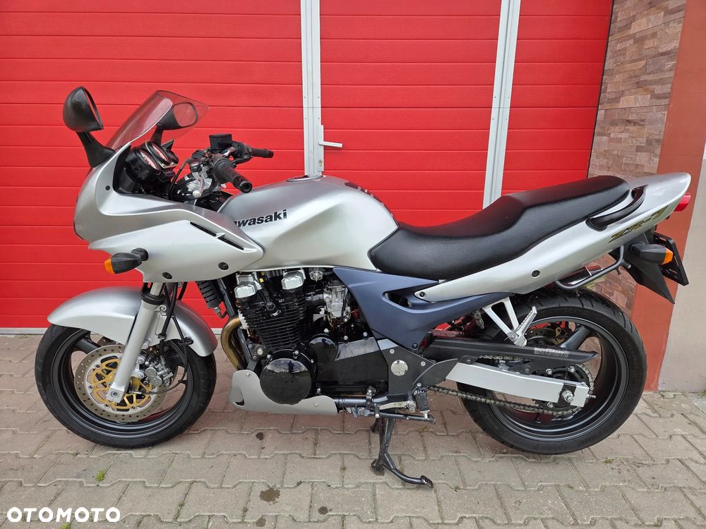Kawasaki ZR - 4