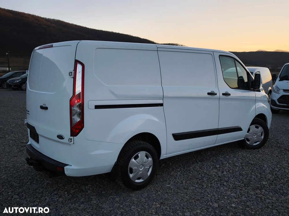 Ford Transit Custom - 16