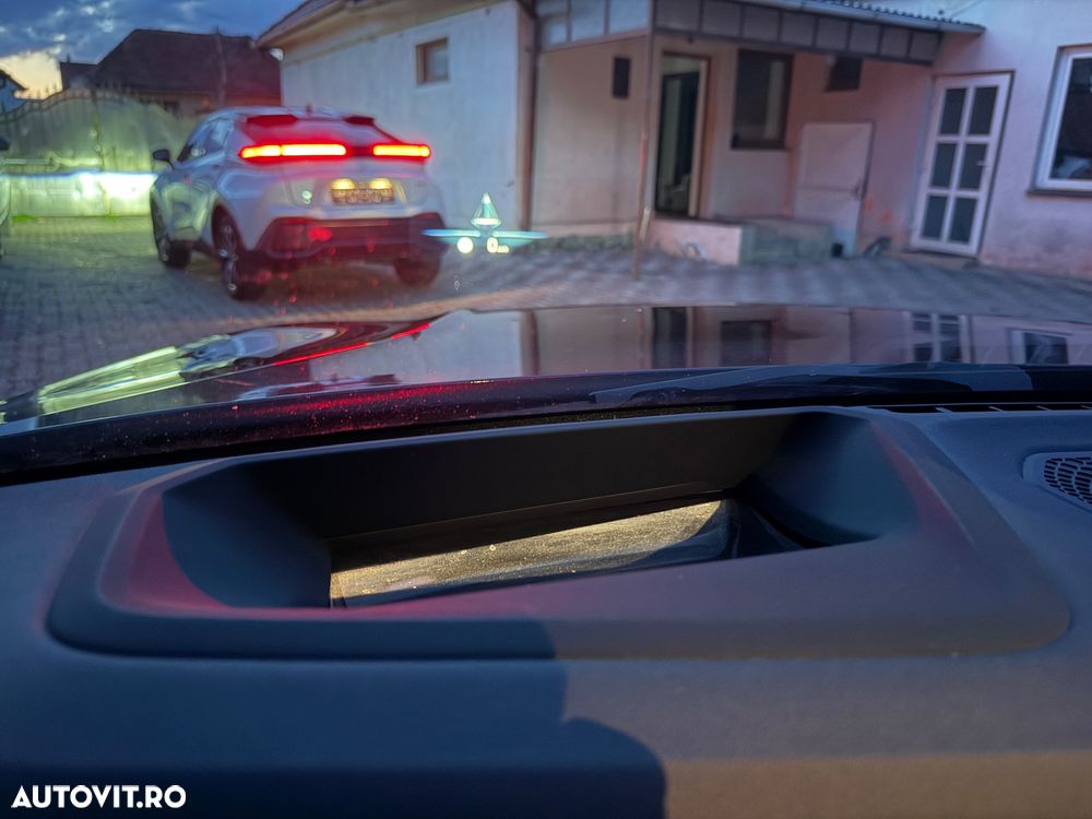 BMW Seria 3 320d Aut. Edition M Sport Shadow - 30