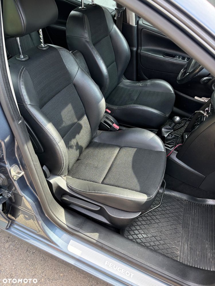 Peugeot 207 1.4 HDi Trendy - 7