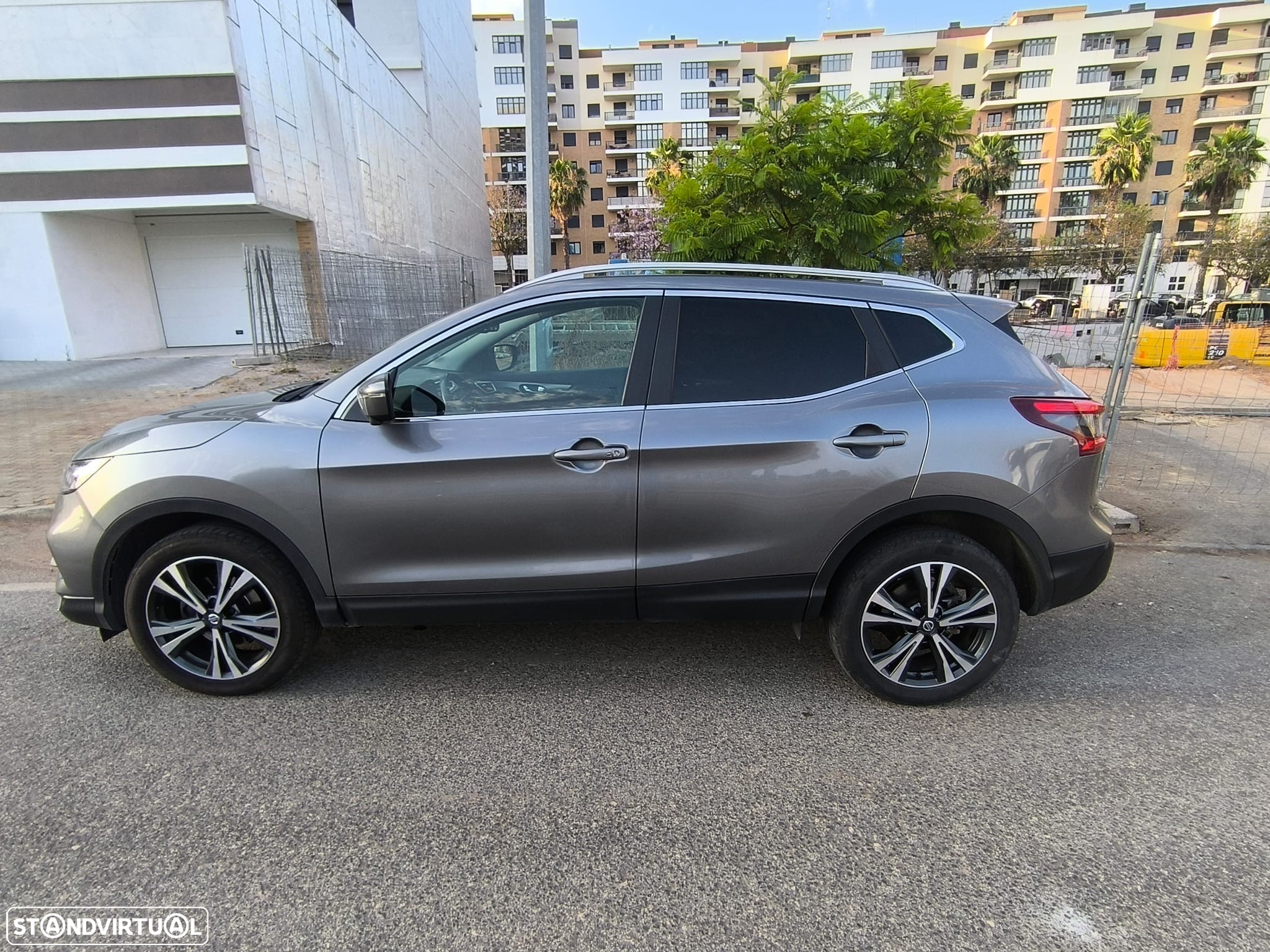 Nissan Qashqai 1.5 dCi N-Connecta - 5