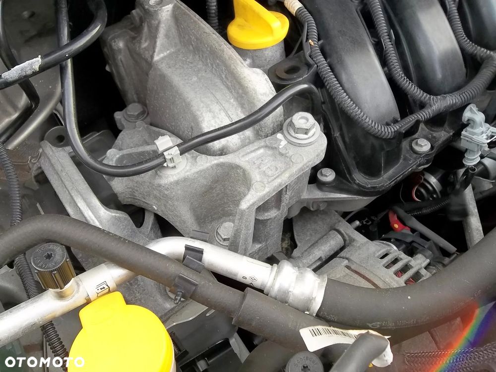 Renault Scenic 1.6 16V 110 LIMITED - 32