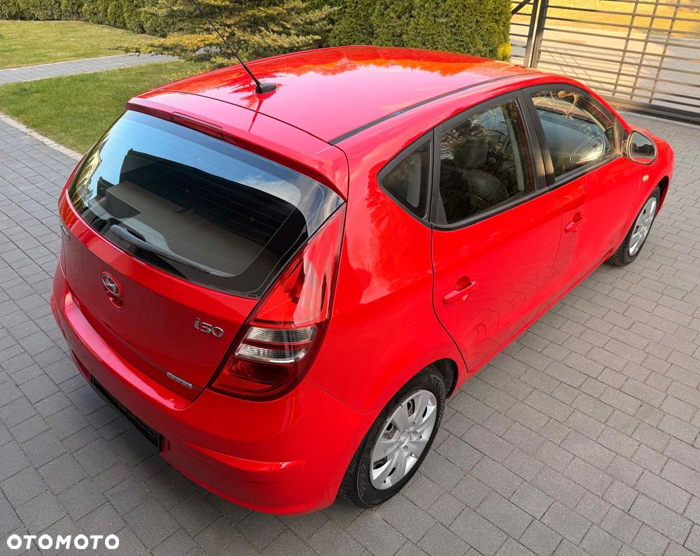 Hyundai i30 1.6 CRDi Style - 11