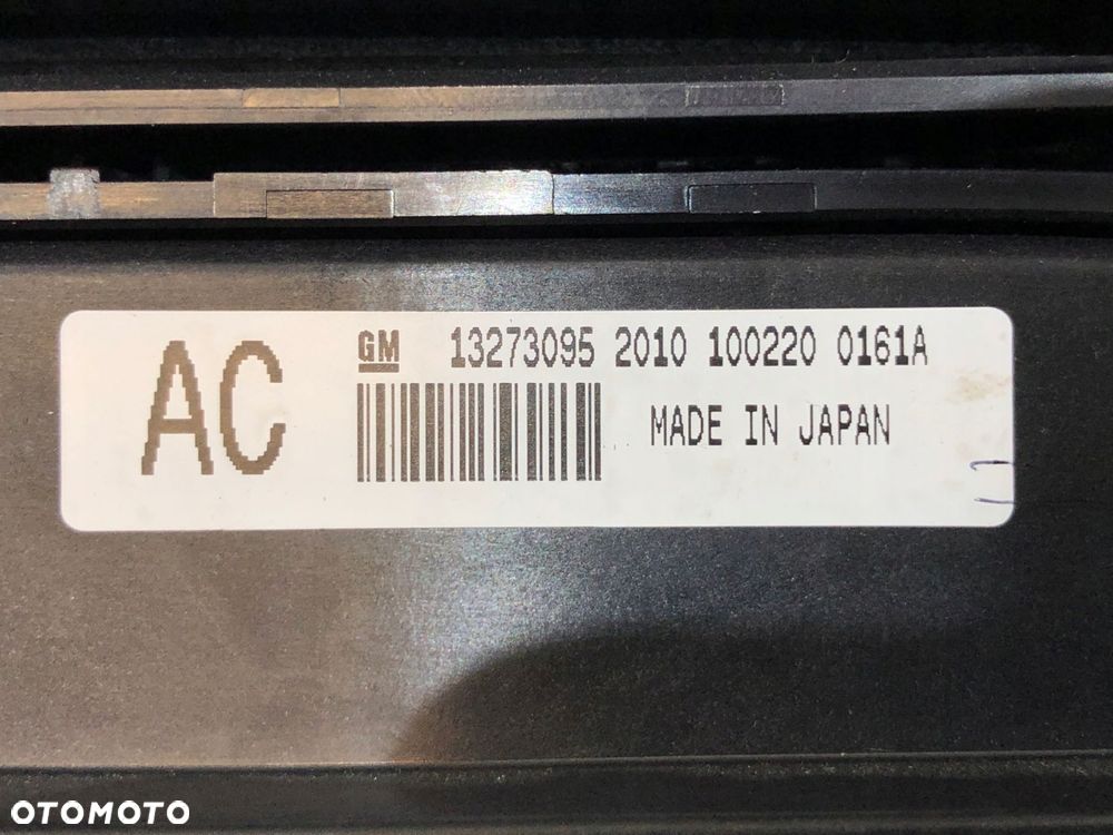 opel insignia a panel radia nawiewu przełączniki centralne 13273095 - 3