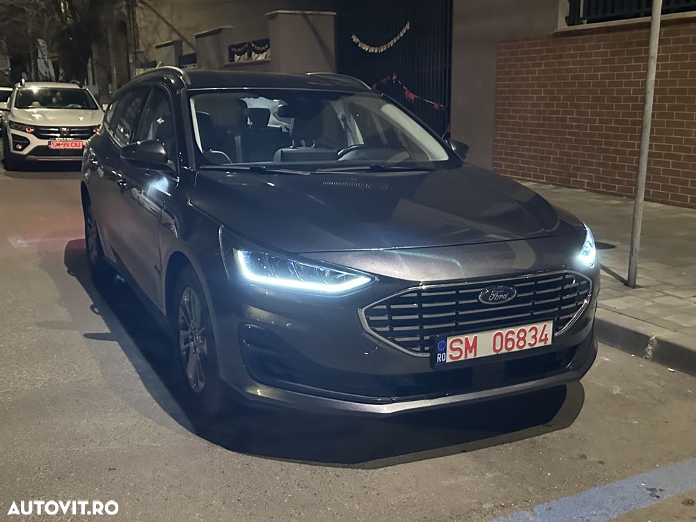 Ford Focus 1.5 EcoBlue 8AT Titanium - 12