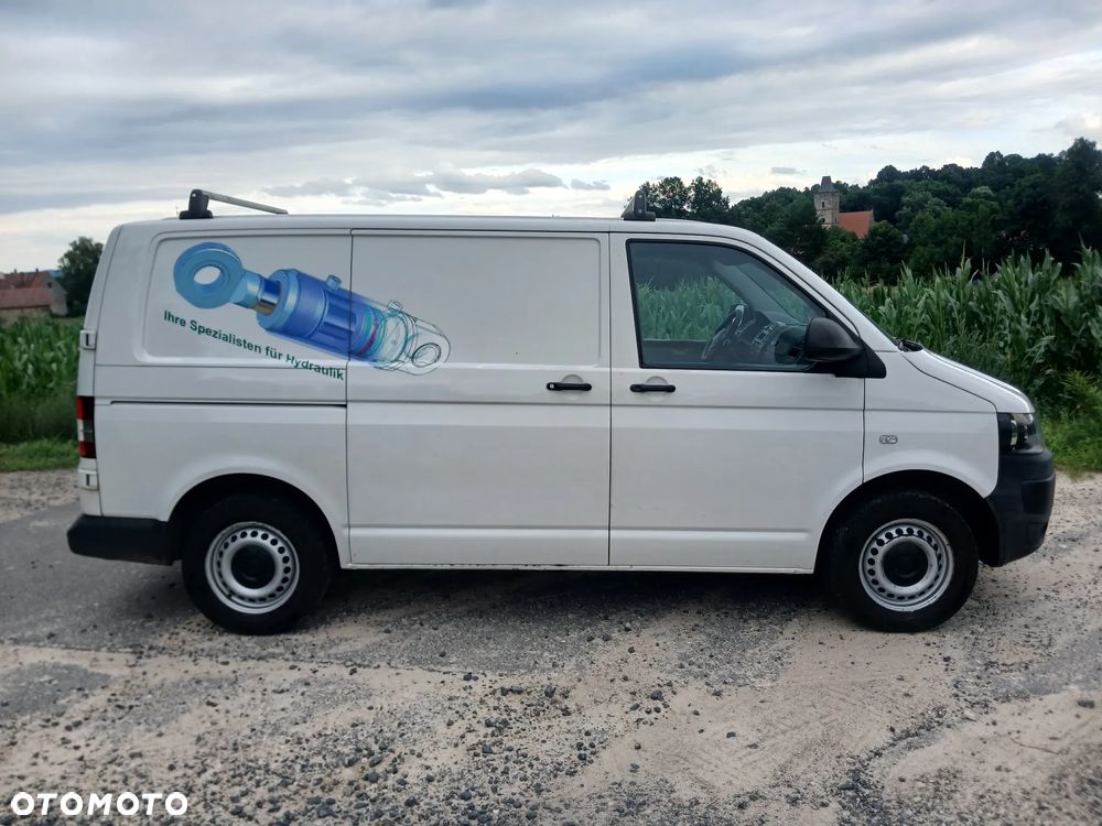 Volkswagen Transporter - 3