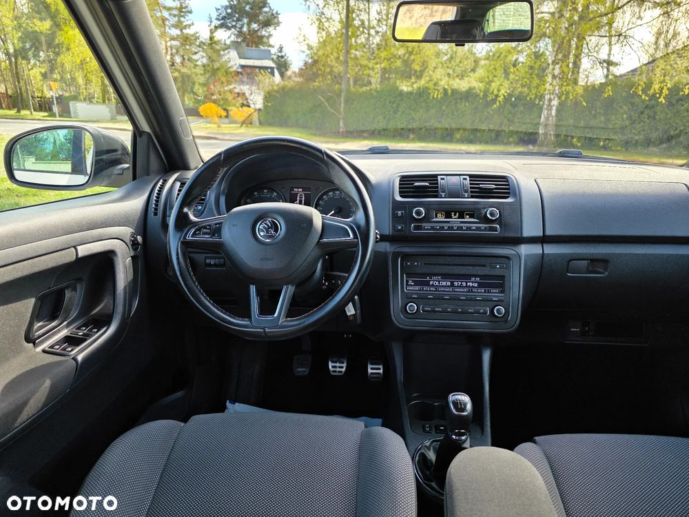 Skoda Fabia 1.2 TSI Monte Carlo - 11