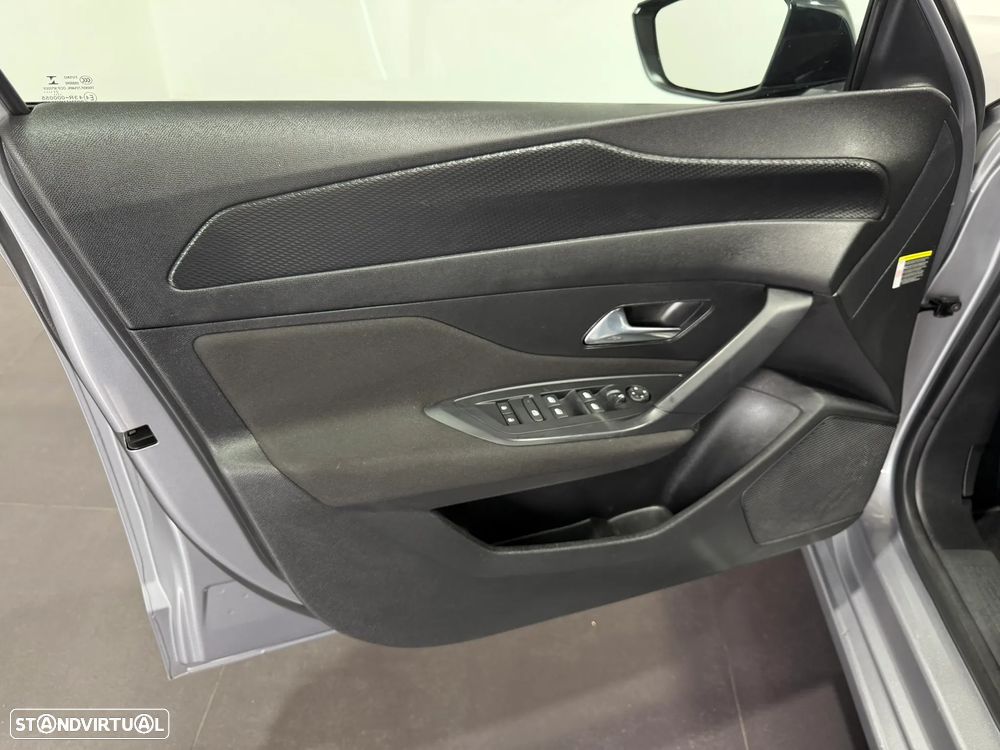 Peugeot 308 SW 1.2 PureTech Style - 18