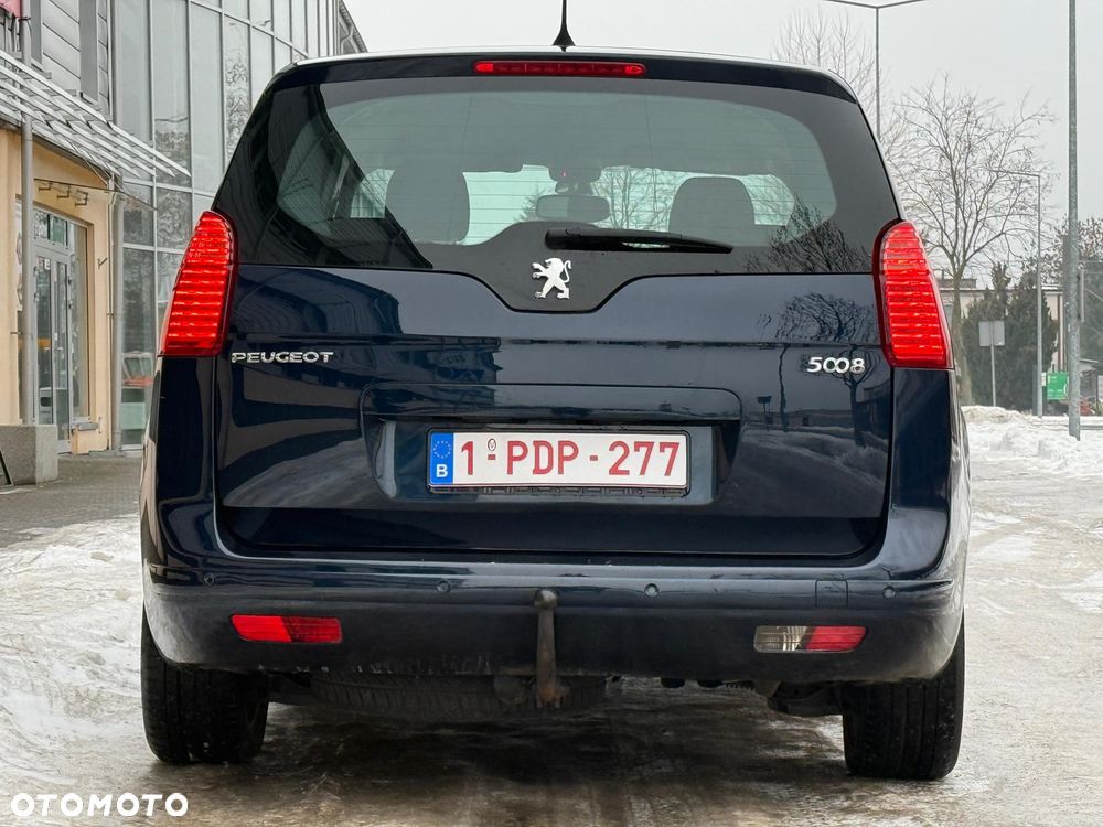 Peugeot 5008 - 16