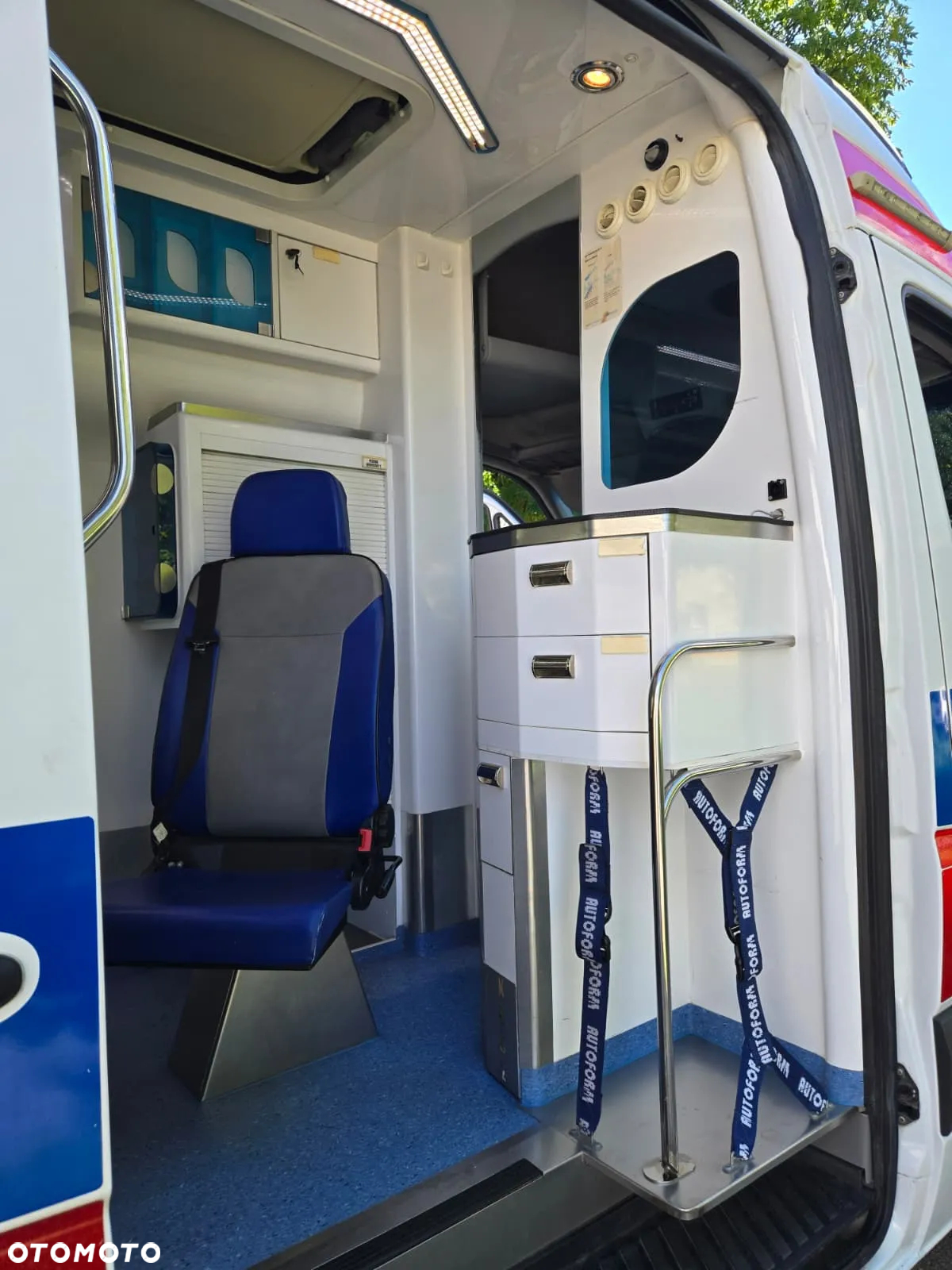 Mercedes-Benz 319 CDI Sprinter Karetka Ambulans Auto-Form - 15