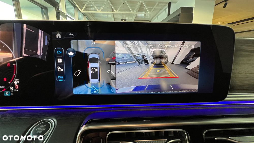 Mercedes-Benz Klasa V - 17