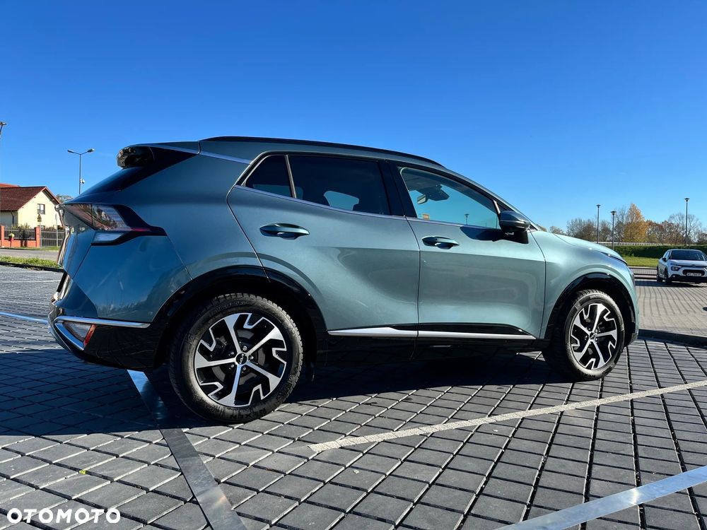 Kia Sportage 1.6 T-GDI HEV Business Line 4WD - 8