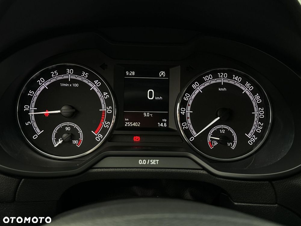 Skoda Octavia 1.6 TDI SCR Ambition - 23