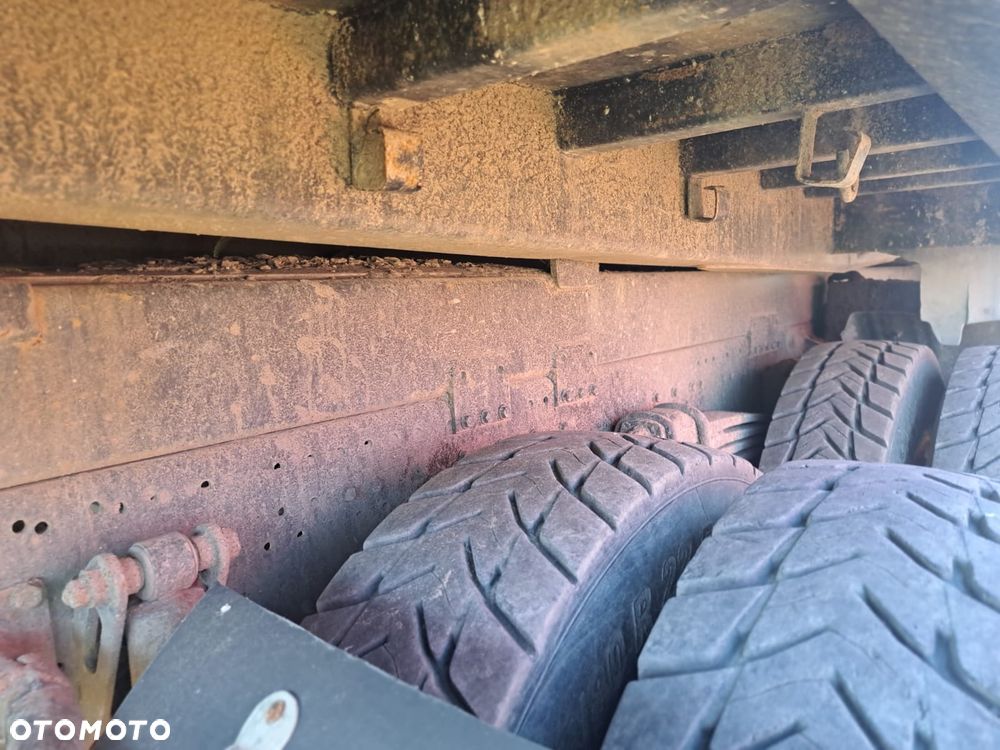 MAN 6x4 26.463 wywrotka 3 osiowa - 25