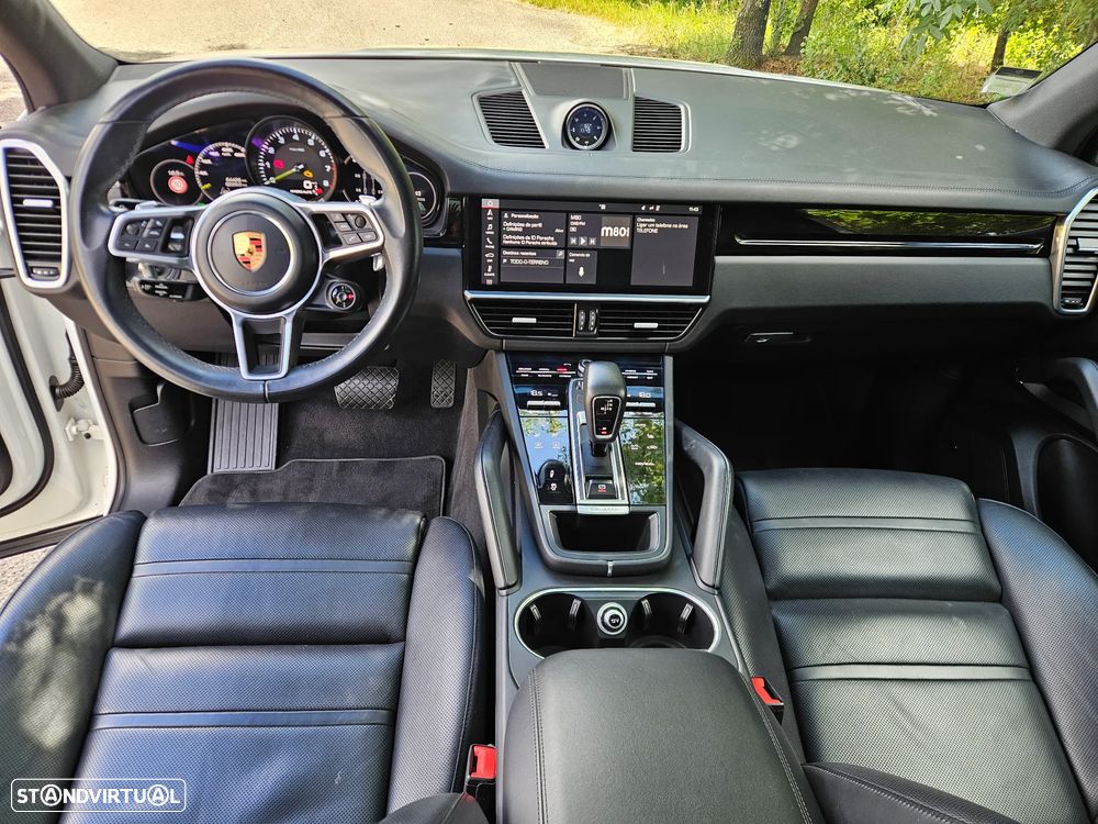 Porsche Cayenne S - 8